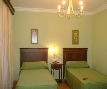 Santa Cruz Hotel Los Palacios y Villafranca Kültér fotó