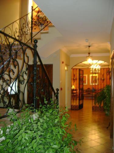 Santa Cruz Hotel Los Palacios y Villafranca Kültér fotó
